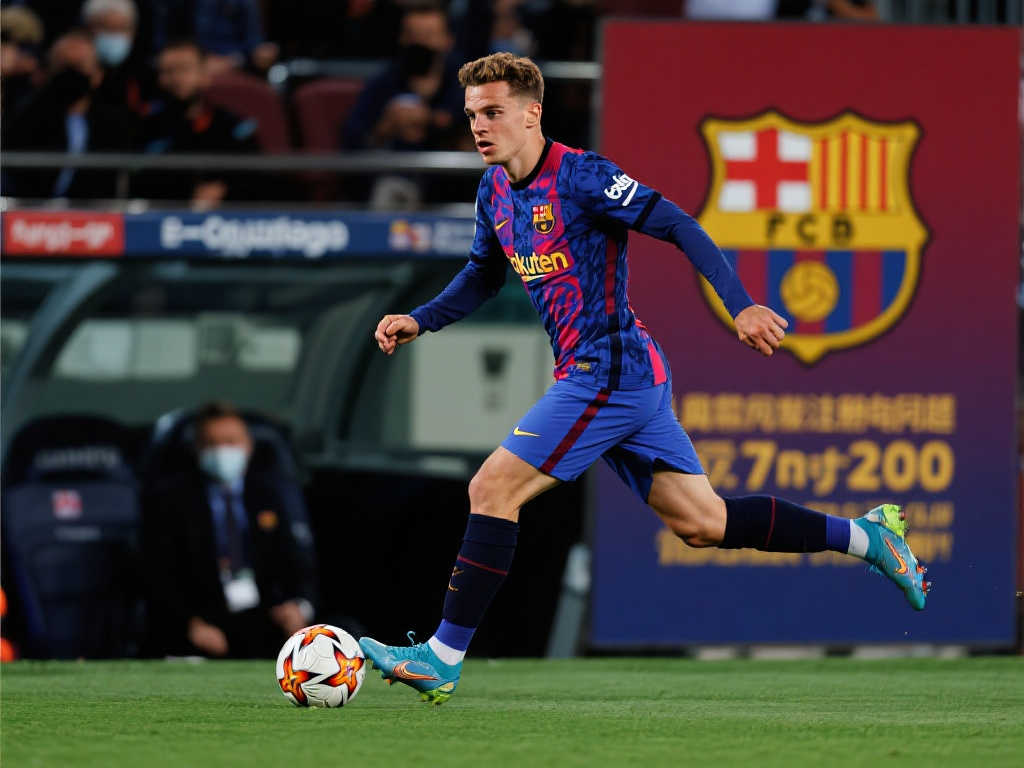 保利尼奥和 保利尼奥和